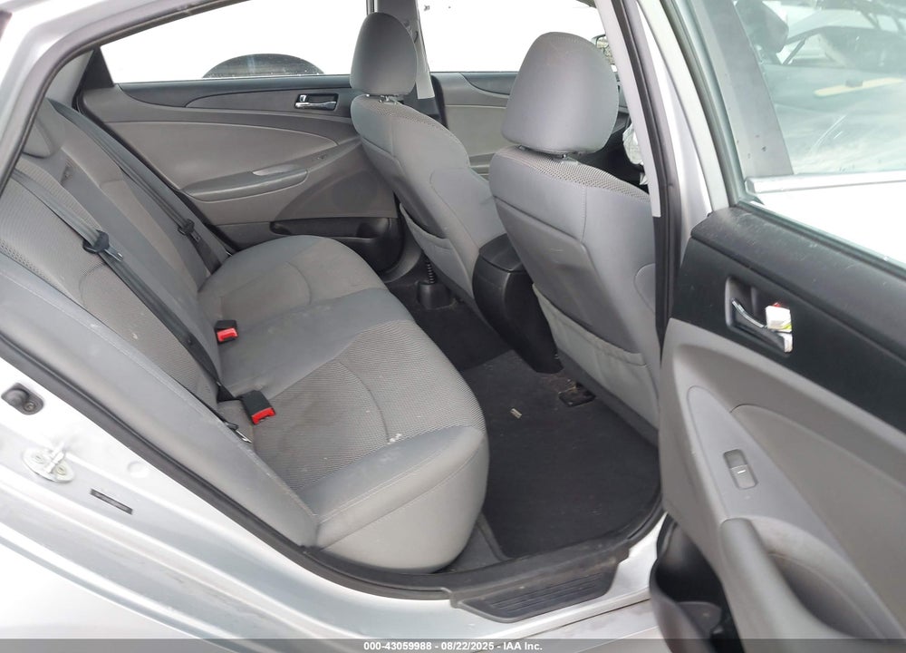 2014 HYUNDAI SONATA VIN: 5NPEB4AC9EH880397