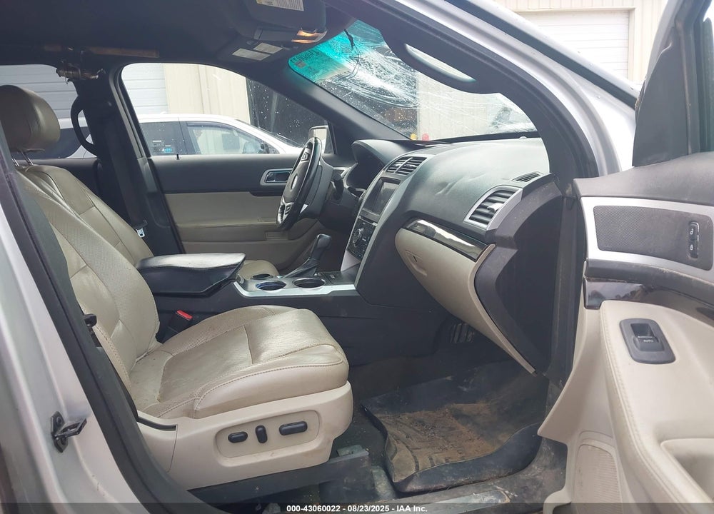 2011 FORD EXPLORER VIN: 1FMHK7F82BGA30240