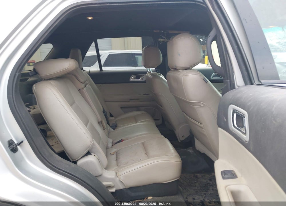 2011 FORD EXPLORER VIN: 1FMHK7F82BGA30240