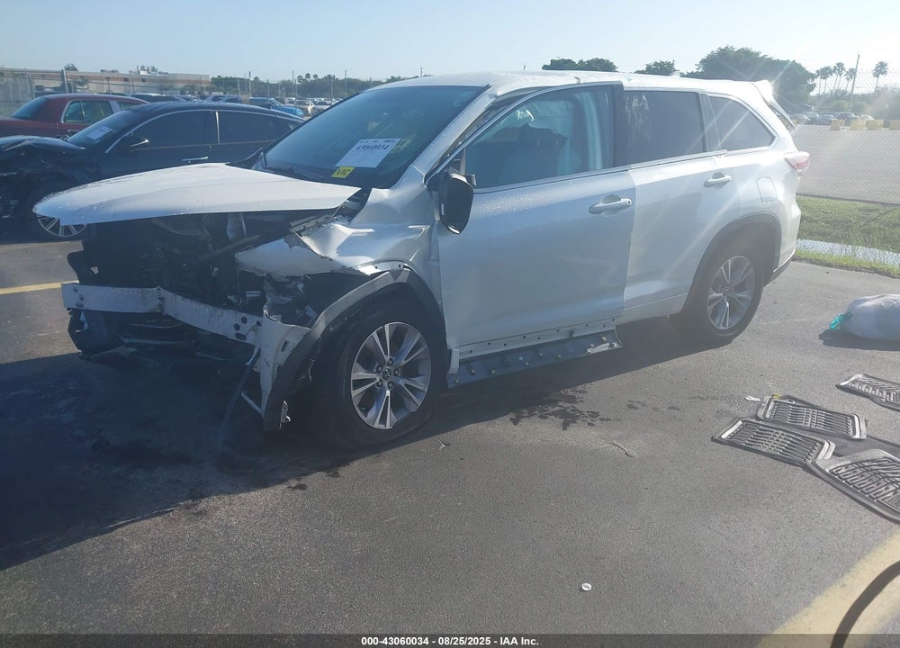2016 TOYOTA HIGHLANDER LE PLUS V6 VIN: 5TDZKRFH9GS121703