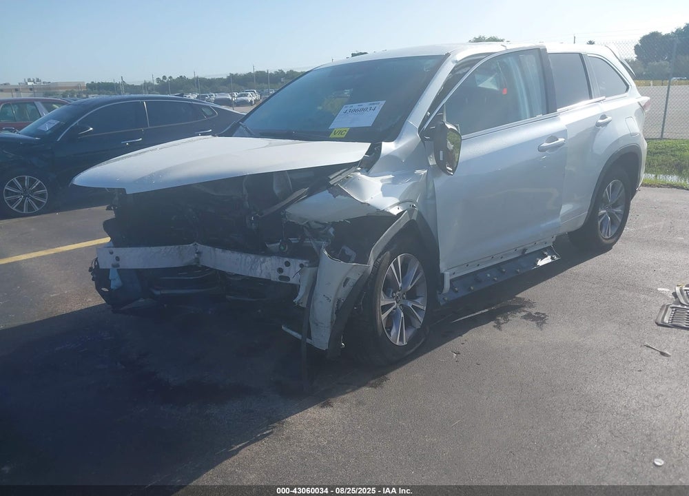 2016 TOYOTA HIGHLANDER LE PLUS V6 VIN: 5TDZKRFH9GS121703