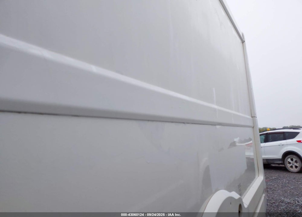 2016 ISUZU NPR VIN: JALB4T171G7W00925