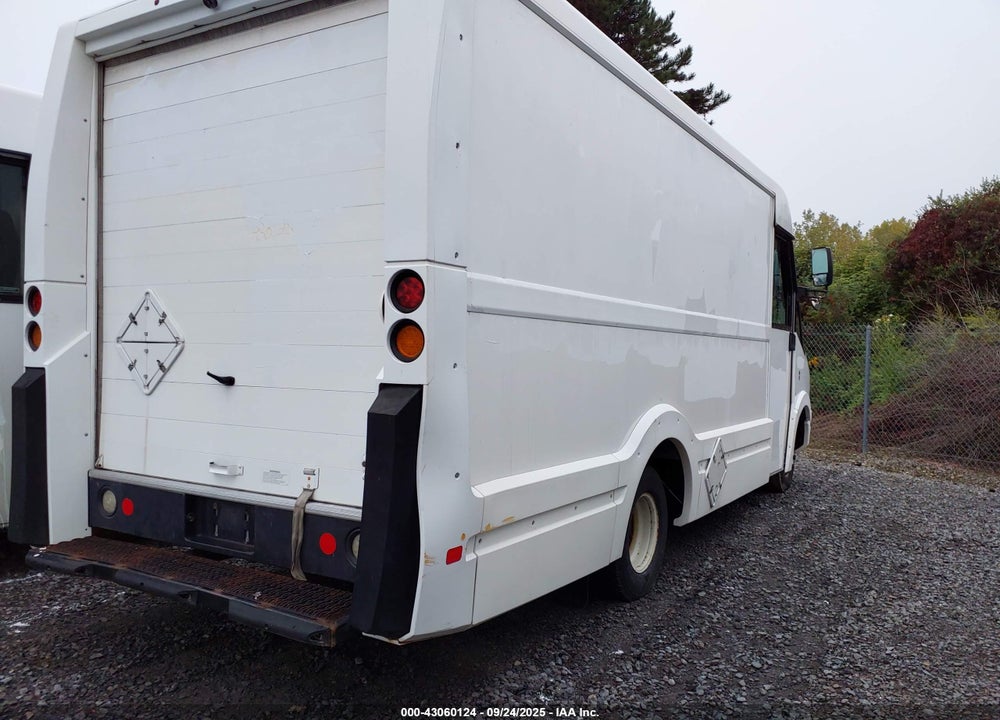 2016 ISUZU NPR VIN: JALB4T171G7W00925