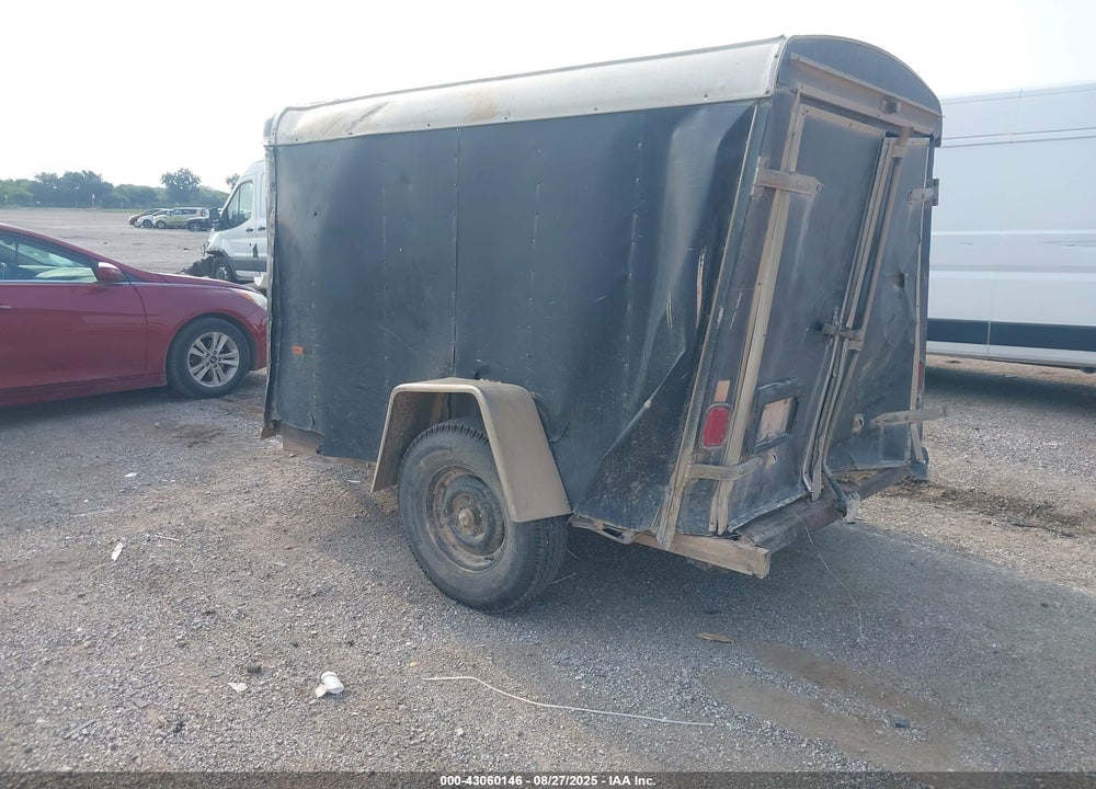 2000 HAUL MARK IND ENC VIN: 4PL500C12X1037032