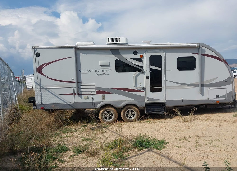 2013 CRUISER VIEWFINDER VIN: 5RXTC2228D2200677