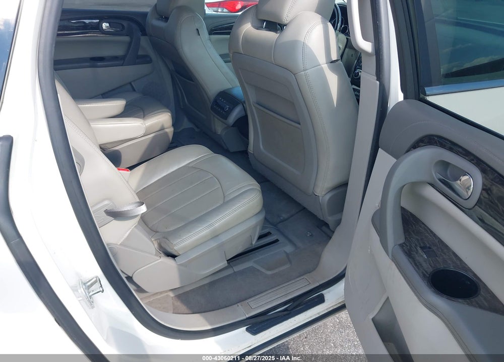 2014 BUICK ENCLAVE VIN: 5GAKRBKD4EJ366072