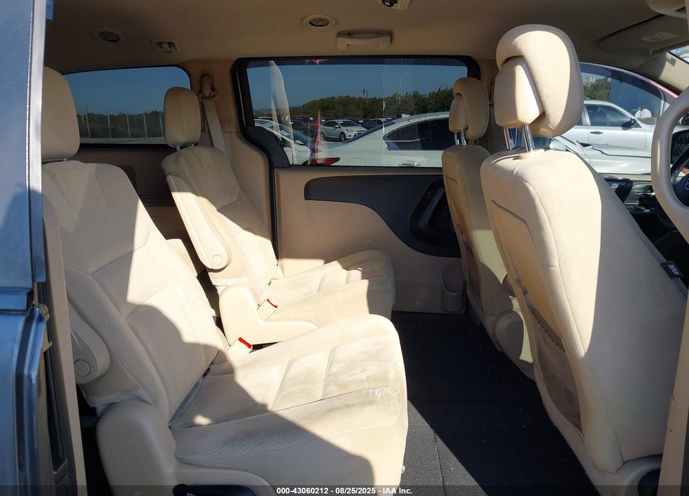 2016 DODGE GRAND CARAVAN SXT VIN: 2C4RDGCG0GR322067