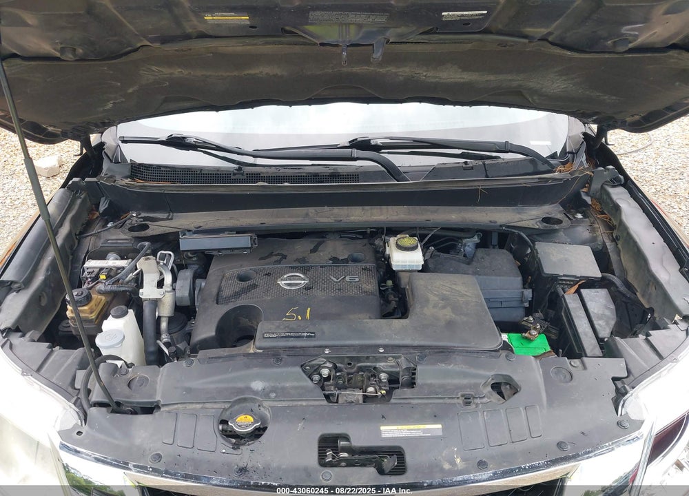 2015 NISSAN PATHFINDER VIN: 5N1AR2MN3FC703932