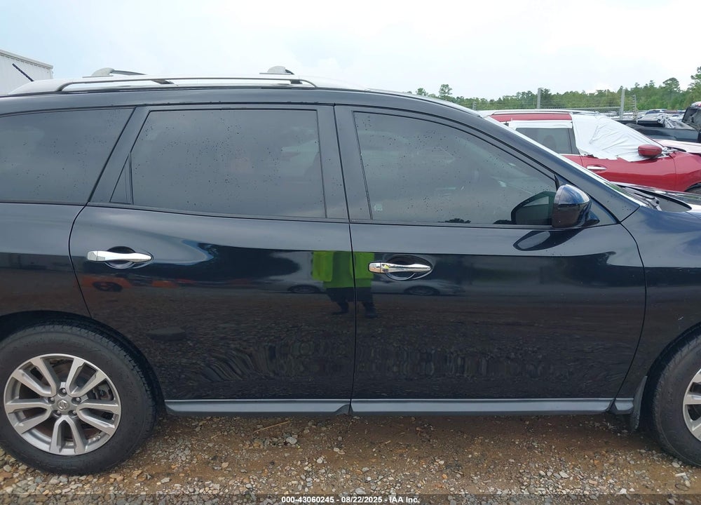 2015 NISSAN PATHFINDER VIN: 5N1AR2MN3FC703932