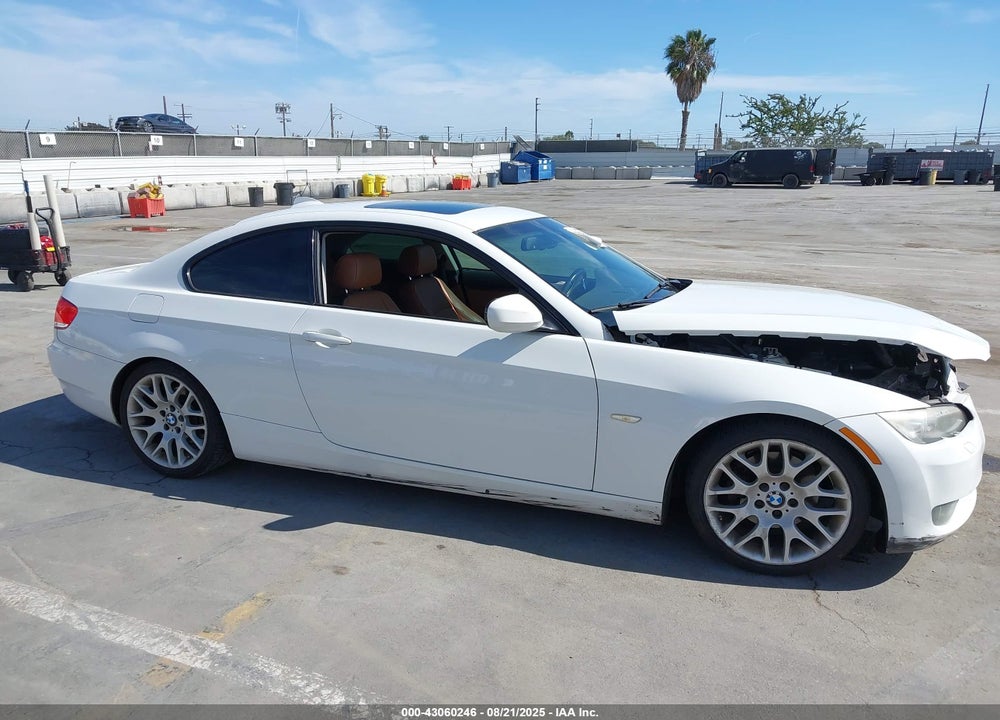 2010 BMW 3 SERIES VIN: WBAWV1C59AP124444