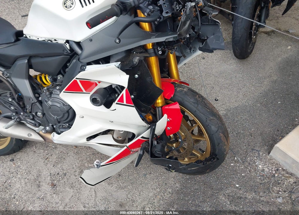 2022 YAMAHA YZFR7 VIN: JYARM38E1NA003208