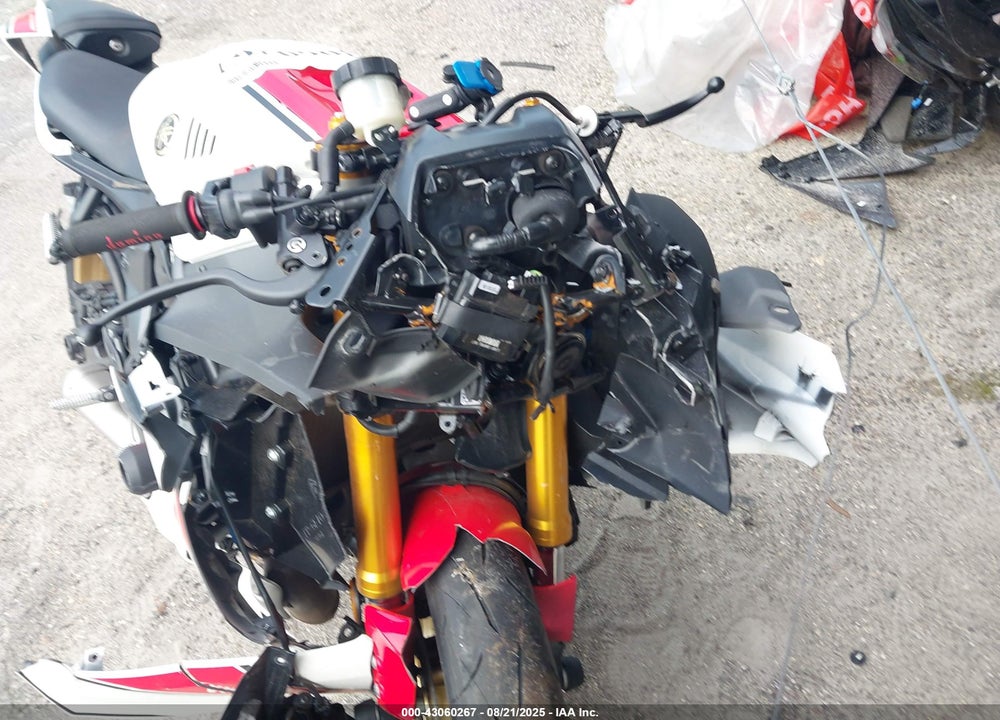 2022 YAMAHA YZFR7 VIN: JYARM38E1NA003208