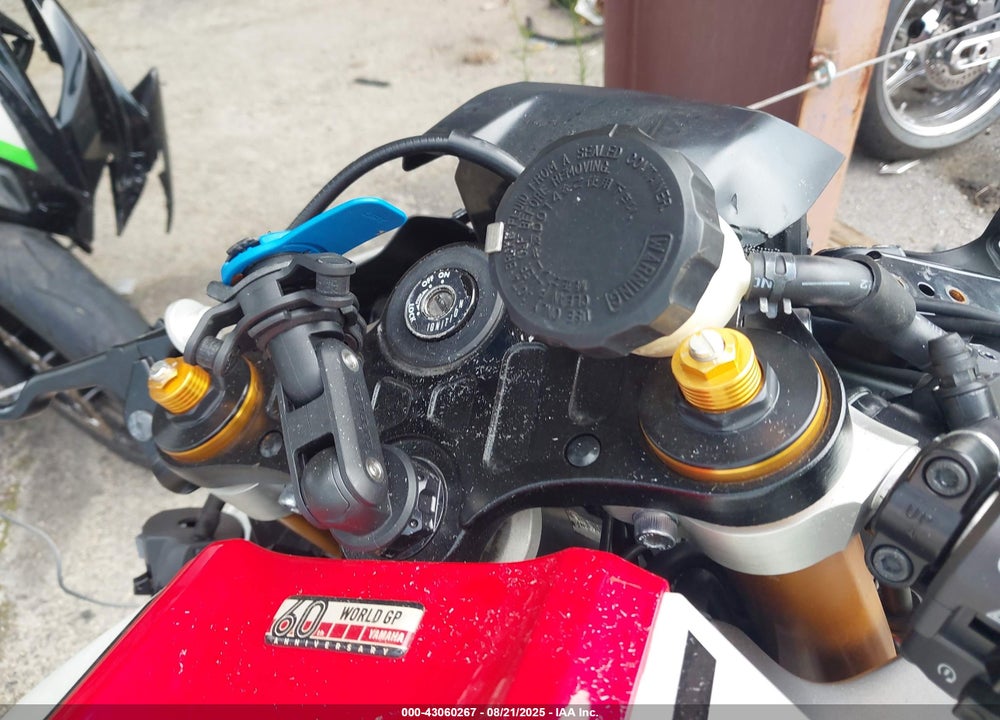 2022 YAMAHA YZFR7 VIN: JYARM38E1NA003208