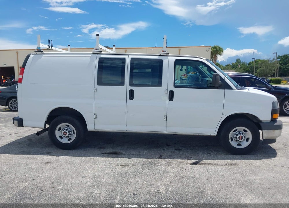 2020 GMC SAVANA CARGO RWD 2500 REGULAR WHEELBASE WORK VAN VIN: 1GTW7AFG3L1182341