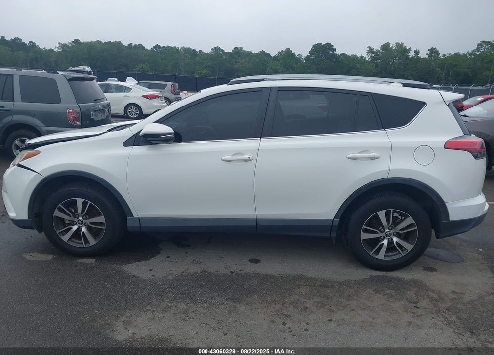 2017 TOYOTA RAV4 VIN: JTMWFREV5HD094706