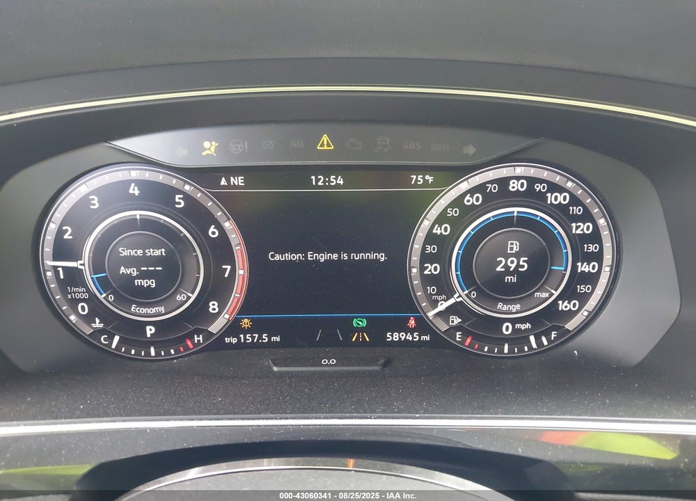 2018 VOLKSWAGEN TIGUAN VIN: 3VV4B7AX3JM194541