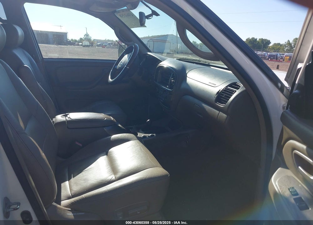 2003 TOYOTA SEQUOIA LIMITED V8 VIN: 5TDBT48A43S198586