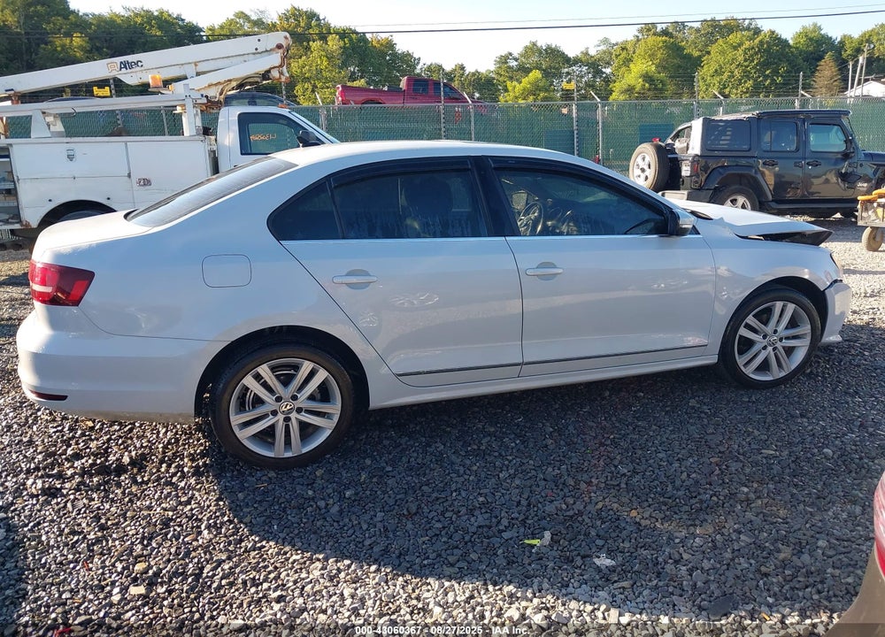2017 VOLKSWAGEN JETTA VIN: 3VWL17AJ6HM353987