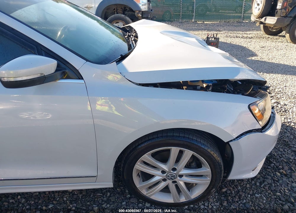 2017 VOLKSWAGEN JETTA VIN: 3VWL17AJ6HM353987