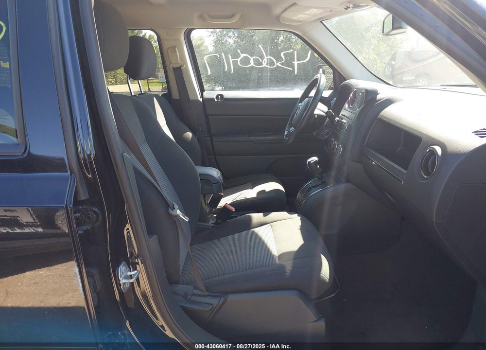 2017 JEEP PATRIOT VIN: 1C4NJPFB7HD183616