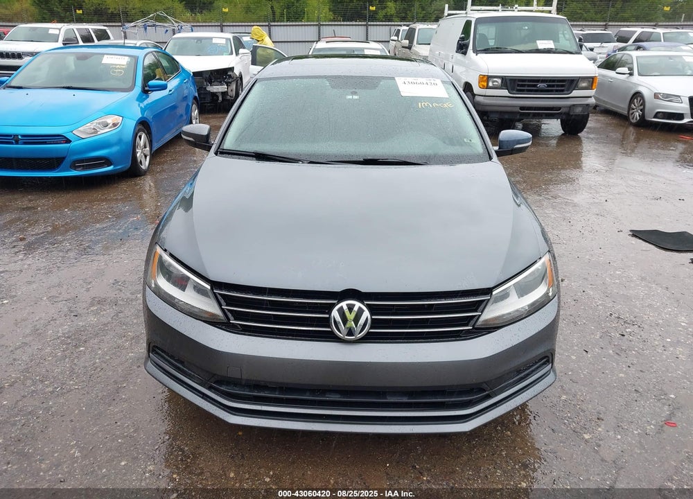 2016 VOLKSWAGEN JETTA VIN: 3VWD67AJ1GM209879