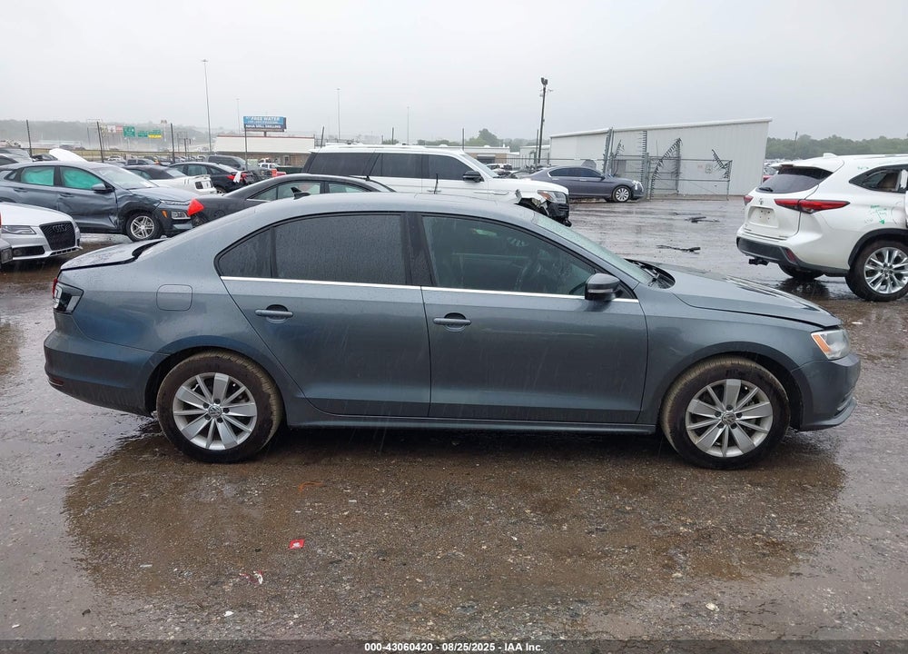 2016 VOLKSWAGEN JETTA VIN: 3VWD67AJ1GM209879