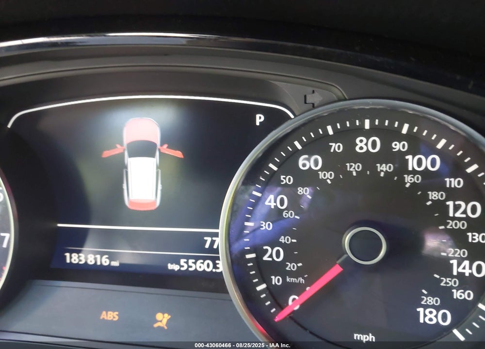 2014 VOLKSWAGEN TOUAREG VIN: WVGEF9BP7ED007770