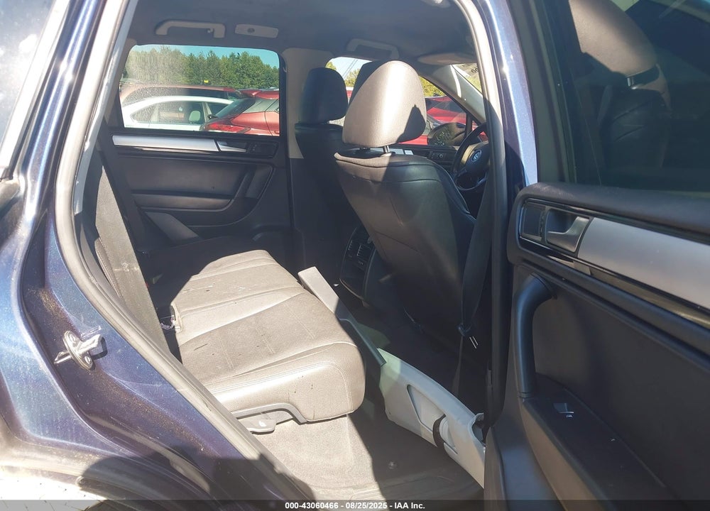 2014 VOLKSWAGEN TOUAREG VIN: WVGEF9BP7ED007770