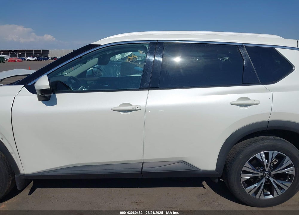 2021 NISSAN ROGUE VIN: 5N1AT3BAXMC746944