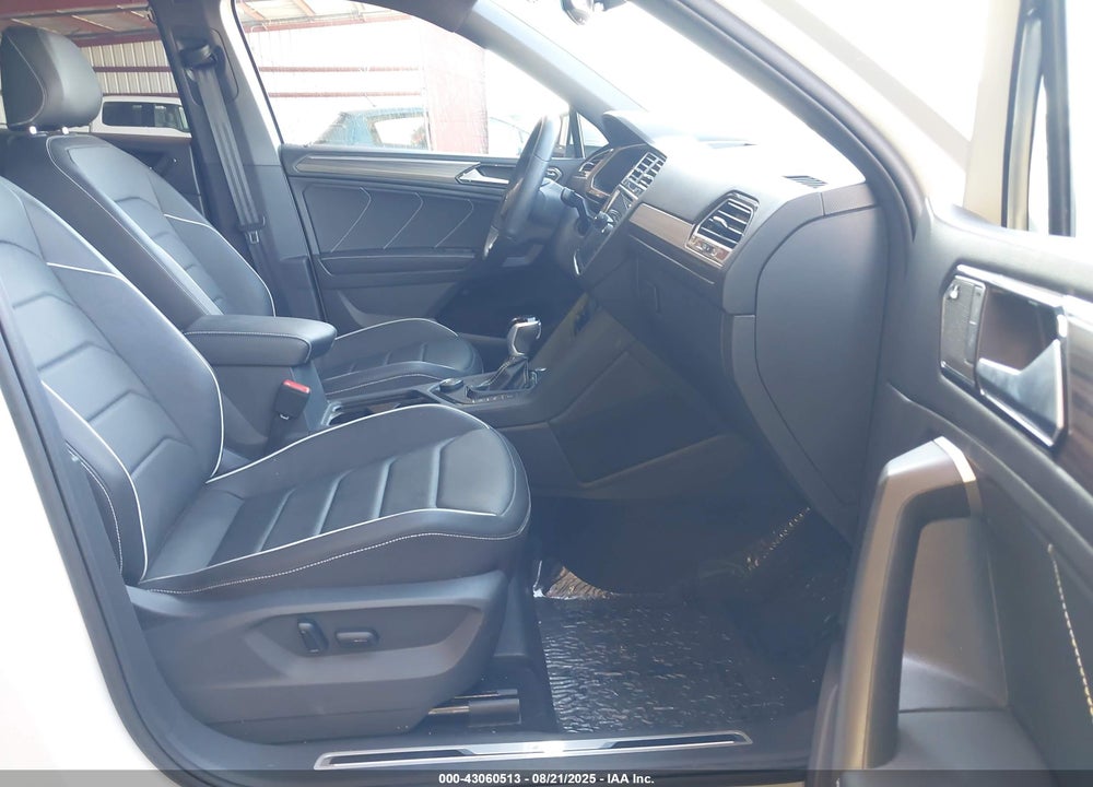 2024 VOLKSWAGEN TIGUAN VIN: 3VV4B7AX0RM090505
