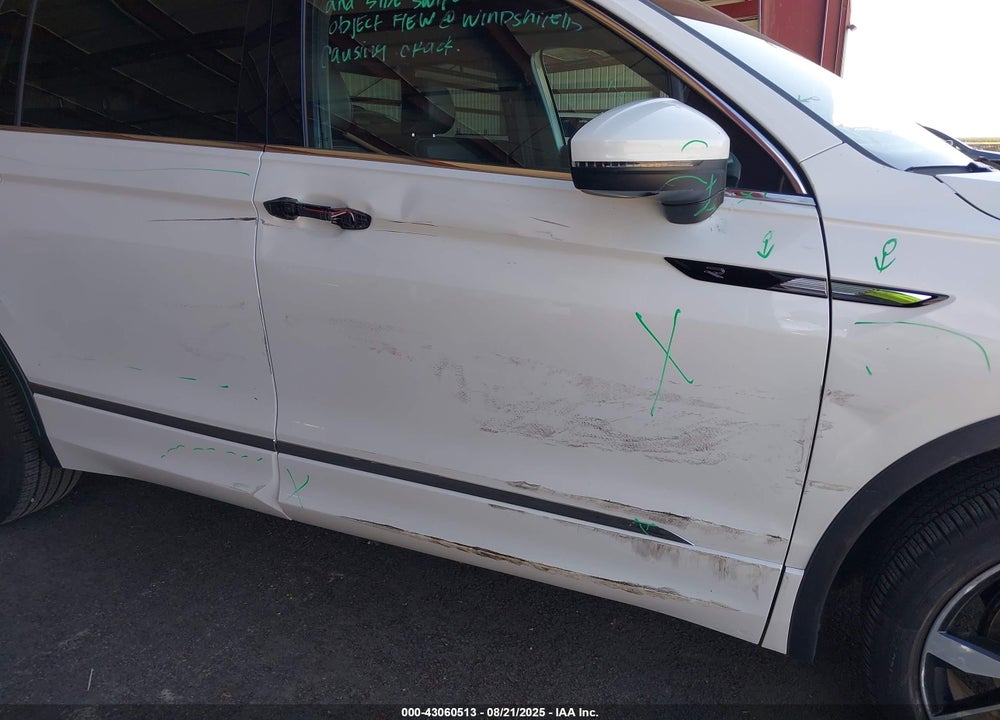 2024 VOLKSWAGEN TIGUAN VIN: 3VV4B7AX0RM090505