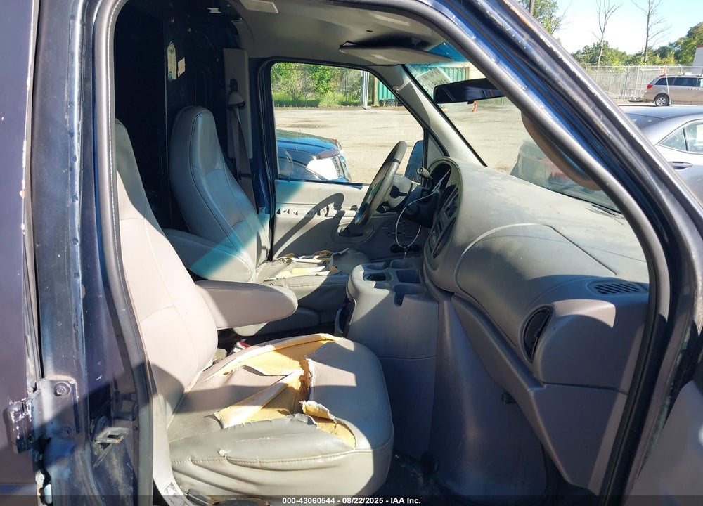 2002 FORD E-350 SUPER DUTY COMMERCIAL/RECREATIONAL VIN: 1FTSE34L12HA32881
