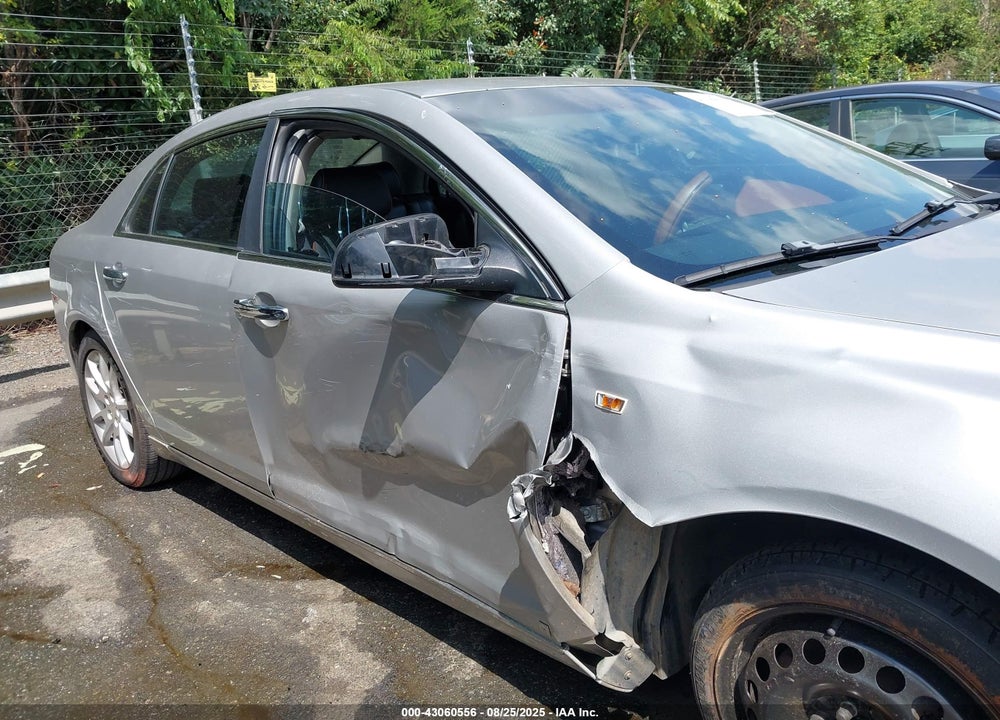 2008 CHEVROLET MALIBU VIN: 1G1ZK57718F197182
