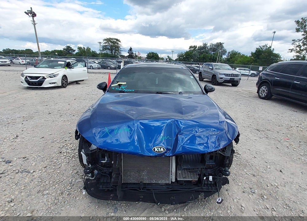 2021 KIA K5 VIN: 5XXG64J29MG048668