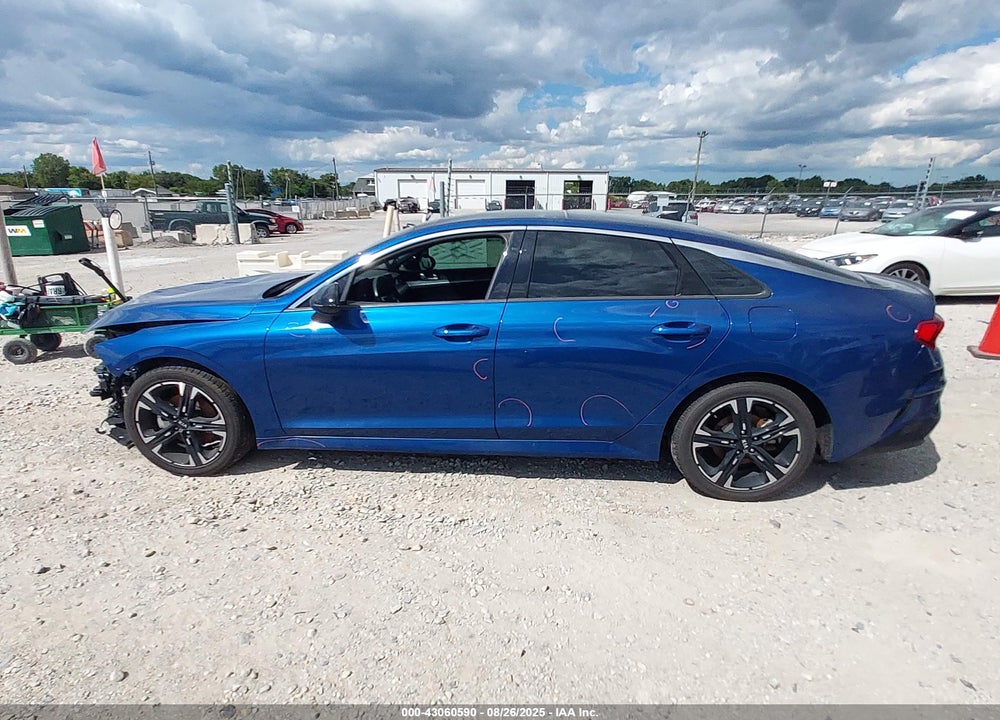 2021 KIA K5 VIN: 5XXG64J29MG048668