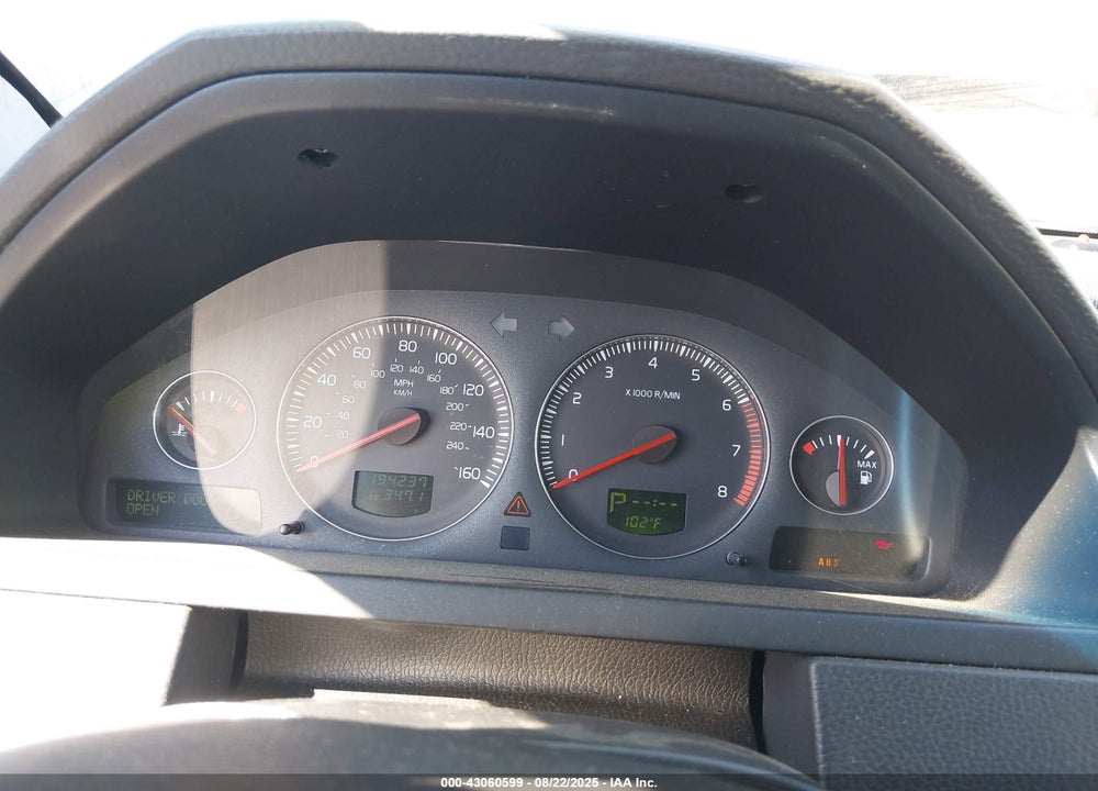 2006 VOLVO XC90 2.5T VIN: YV4CY592061227891