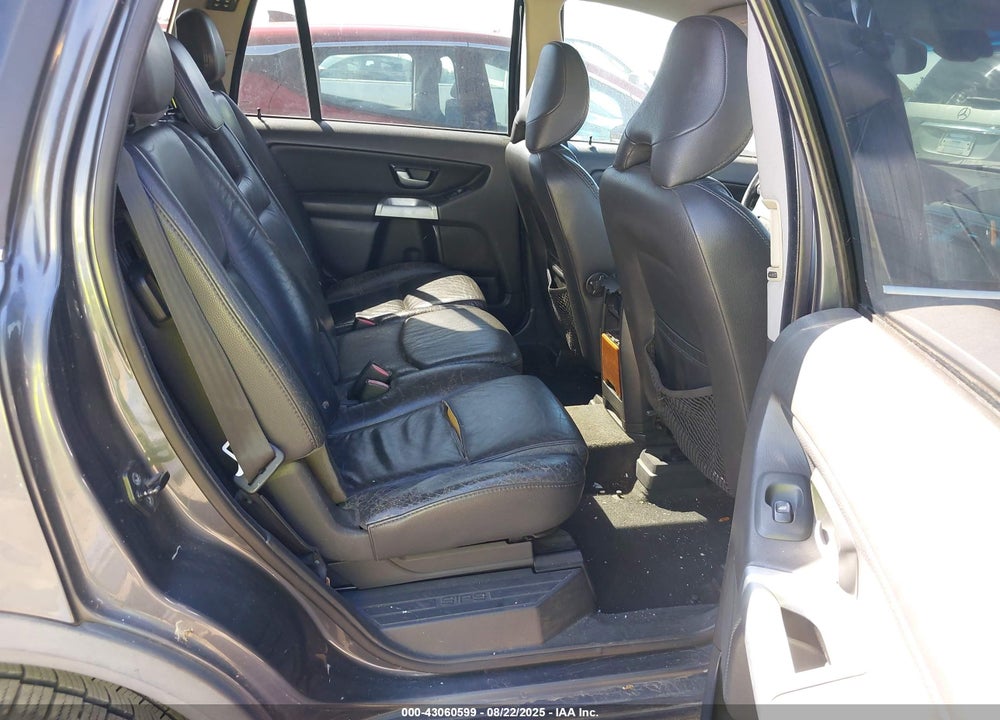 2006 VOLVO XC90 2.5T VIN: YV4CY592061227891