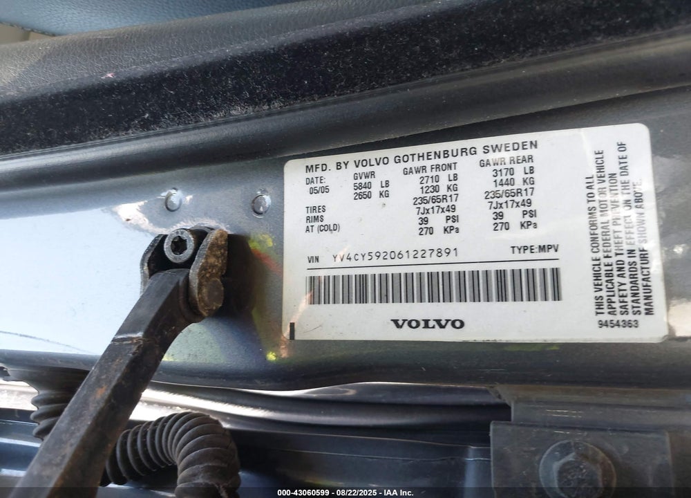 2006 VOLVO XC90 2.5T VIN: YV4CY592061227891