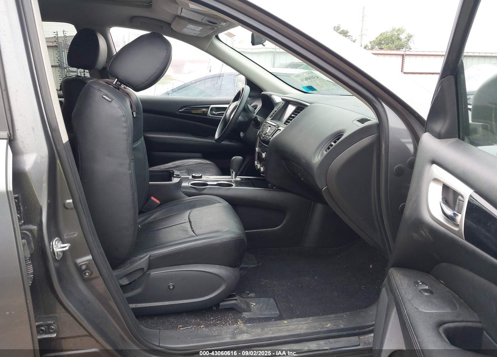 2018 NISSAN PATHFINDER VIN: 5N1DR2MM0JC619273