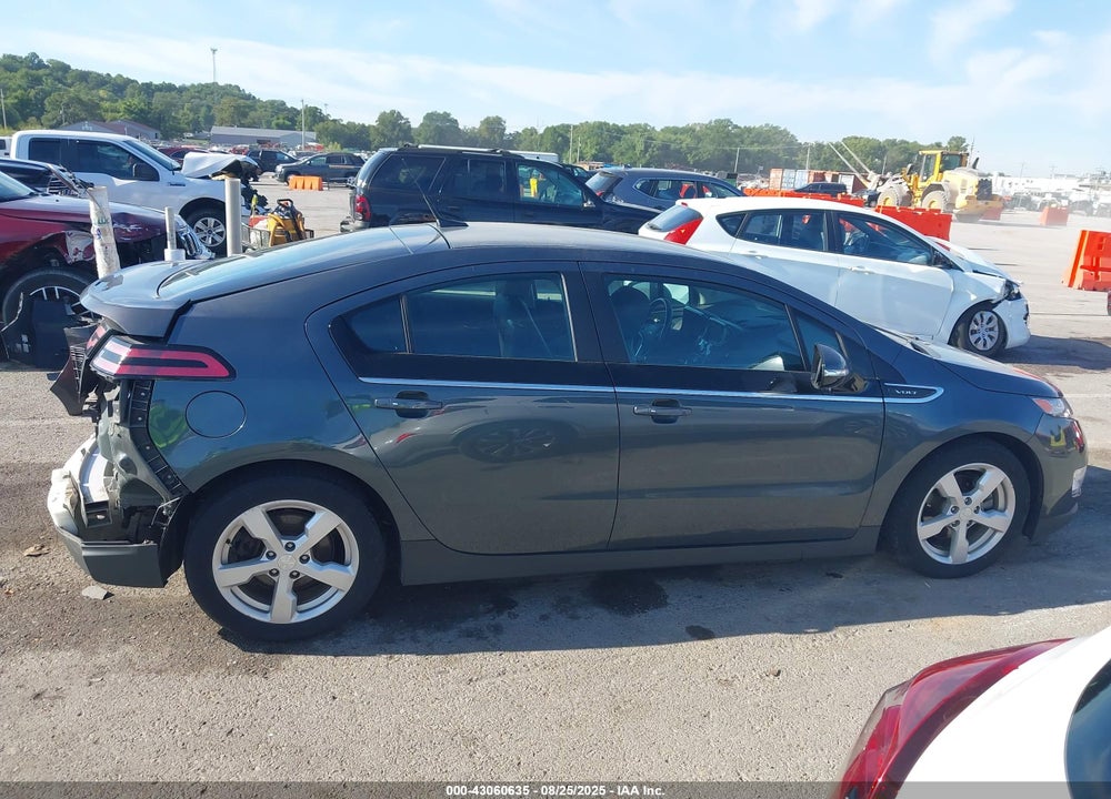 2013 CHEVROLET VOLT VIN: 1G1RB6E40DU143540