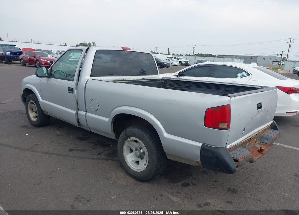 1996 CHEVROLET S TRUCK S10 VIN: 1GCCS1441T8113777