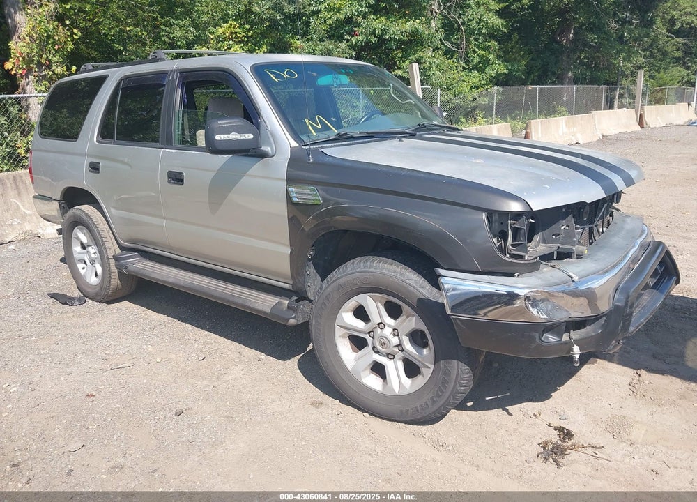 2000 TOYOTA 4RUNNER VIN: JT3GM84R6Y0063131