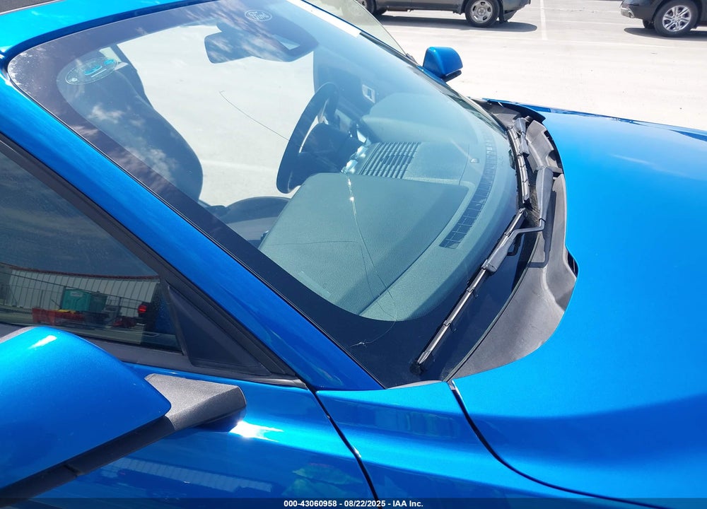 2021 FORD MUSTANG VIN: 1FATP8UH4M5140557
