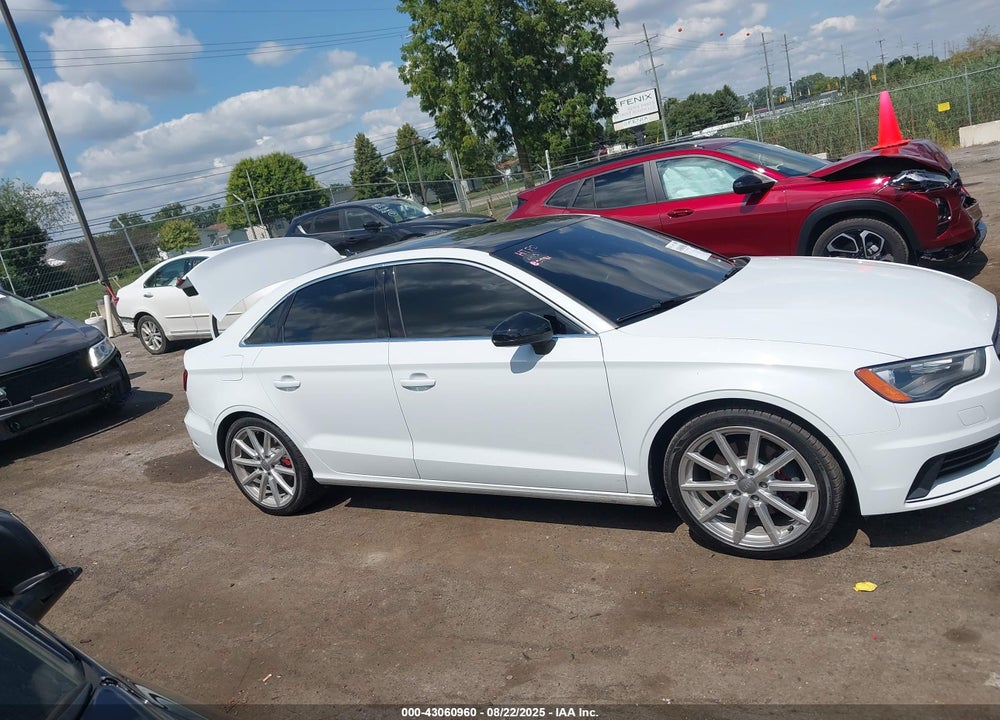 2015 AUDI A3 VIN: WAUEFGFF6F1085581