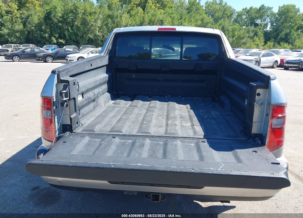 2011 HONDA RIDGELINE VIN: 5FPYK1F42BB451665