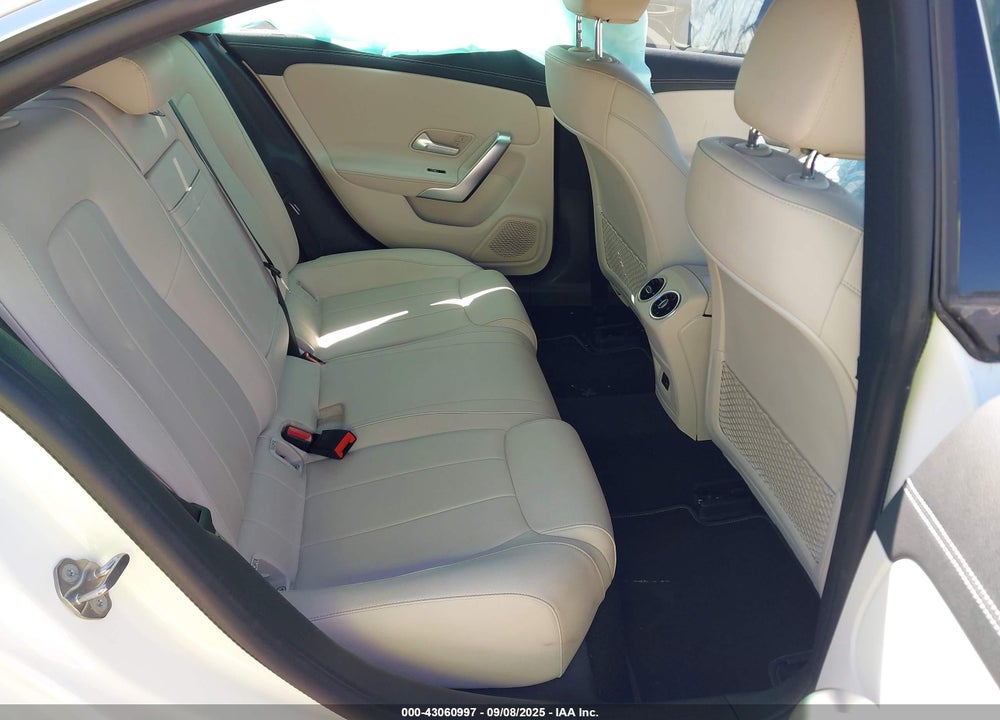 2022 MERCEDES-BENZ CLA 250 COUPE 4MATIC VIN: W1K5J4HB8NN288561