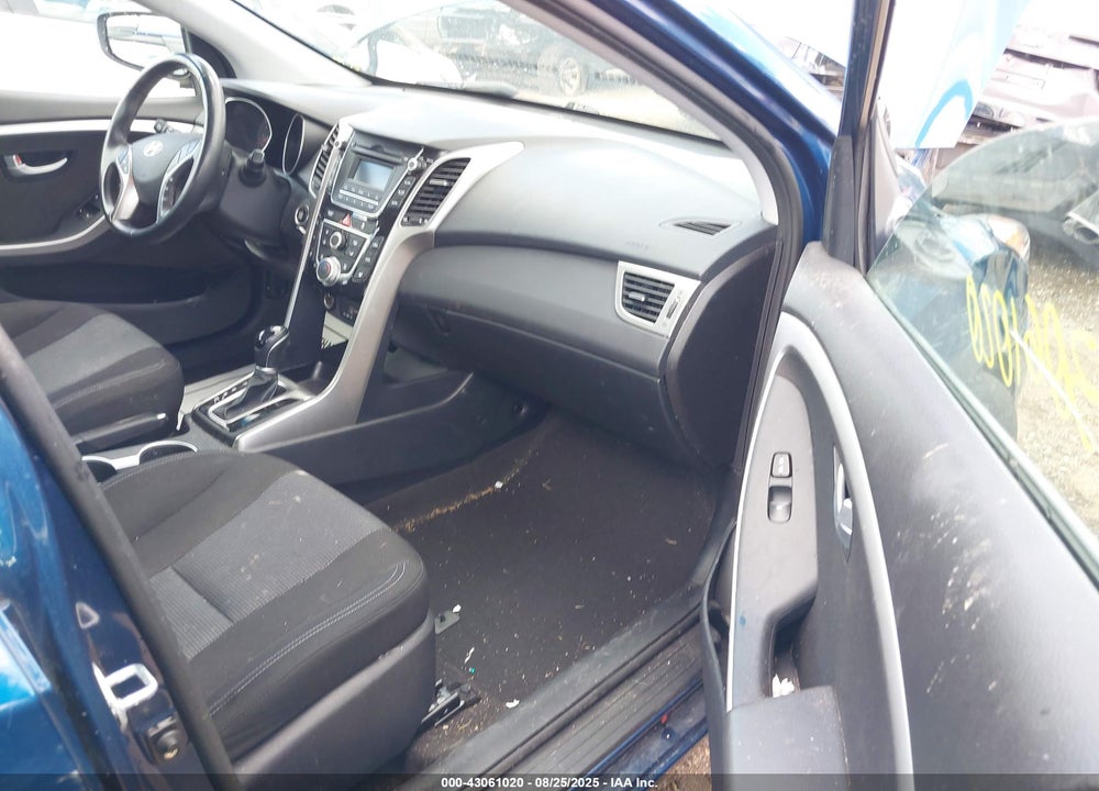 2016 HYUNDAI ELANTRA VIN: KMHD35LH8GU293278