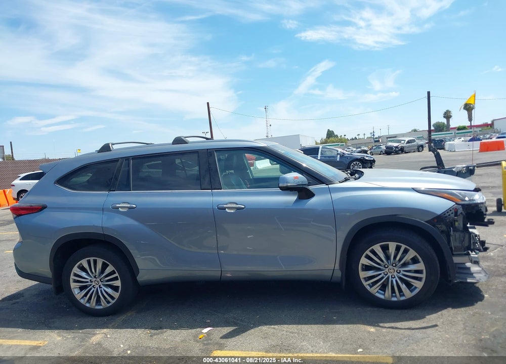 2023 TOYOTA HIGHLANDER VIN: 5TDKDRAH4PS023360