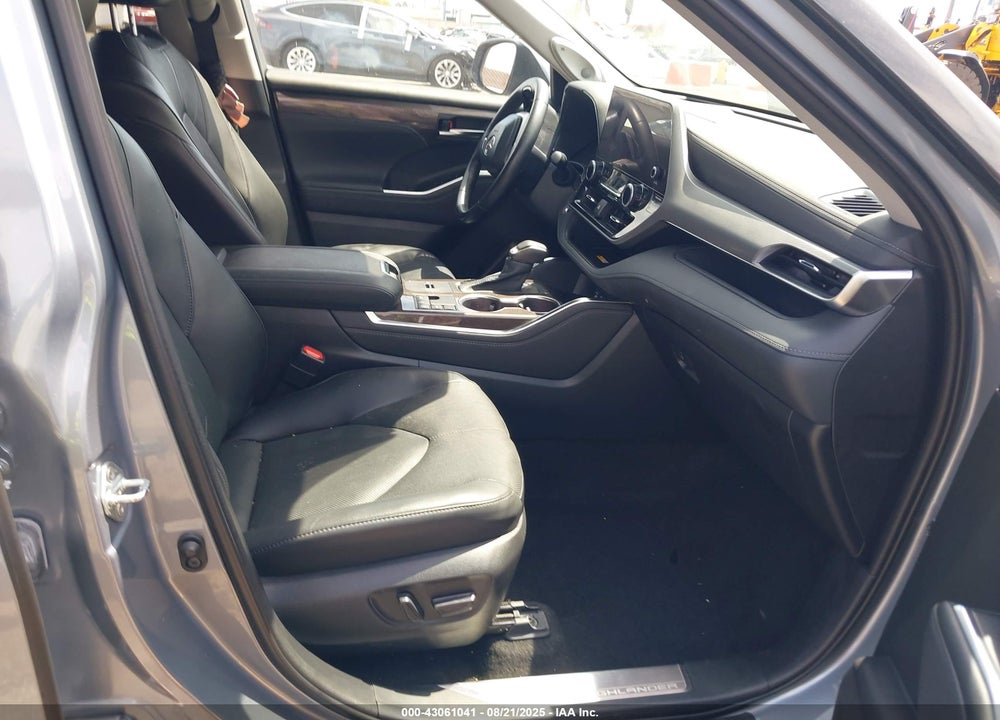 2023 TOYOTA HIGHLANDER VIN: 5TDKDRAH4PS023360