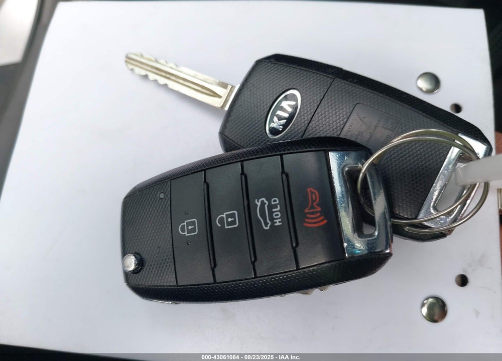 2016 KIA FORTE VIN: KNAFK4A67G5615850